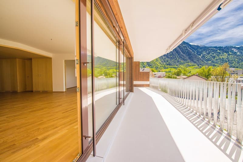 Helle 4.5-Zimmer-Wohnung mit Balkon und Garage in Chur (6)