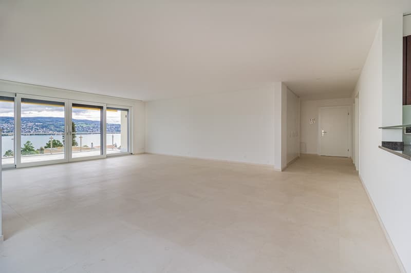 Grosszügige 4.5-Zimmer-Wohnung mit Seesicht in Rüschlikon (13)