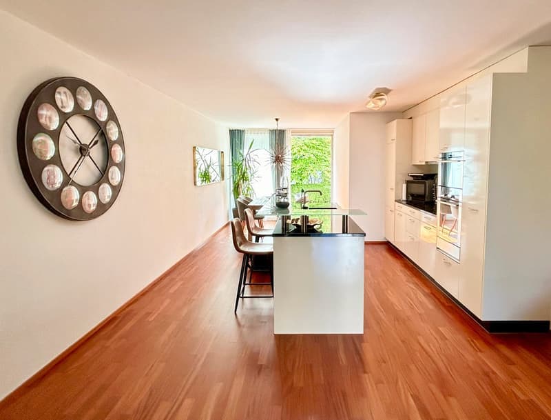 Helle 3.5-Zimmer-Wohnung mit Balkon in Zug – ab sofort verfügbar (8)