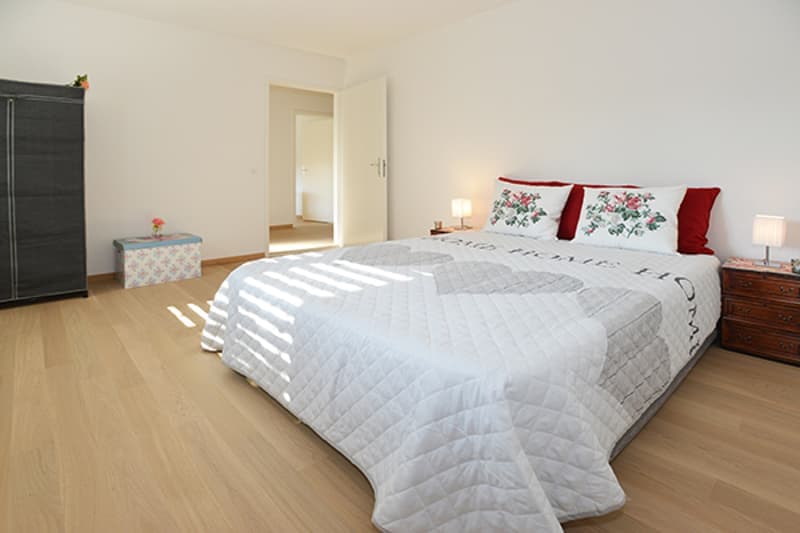 Helle 2.5-Zimmer-Wohnung mit Balkon in Uster – sofort verfügbar! (6)
