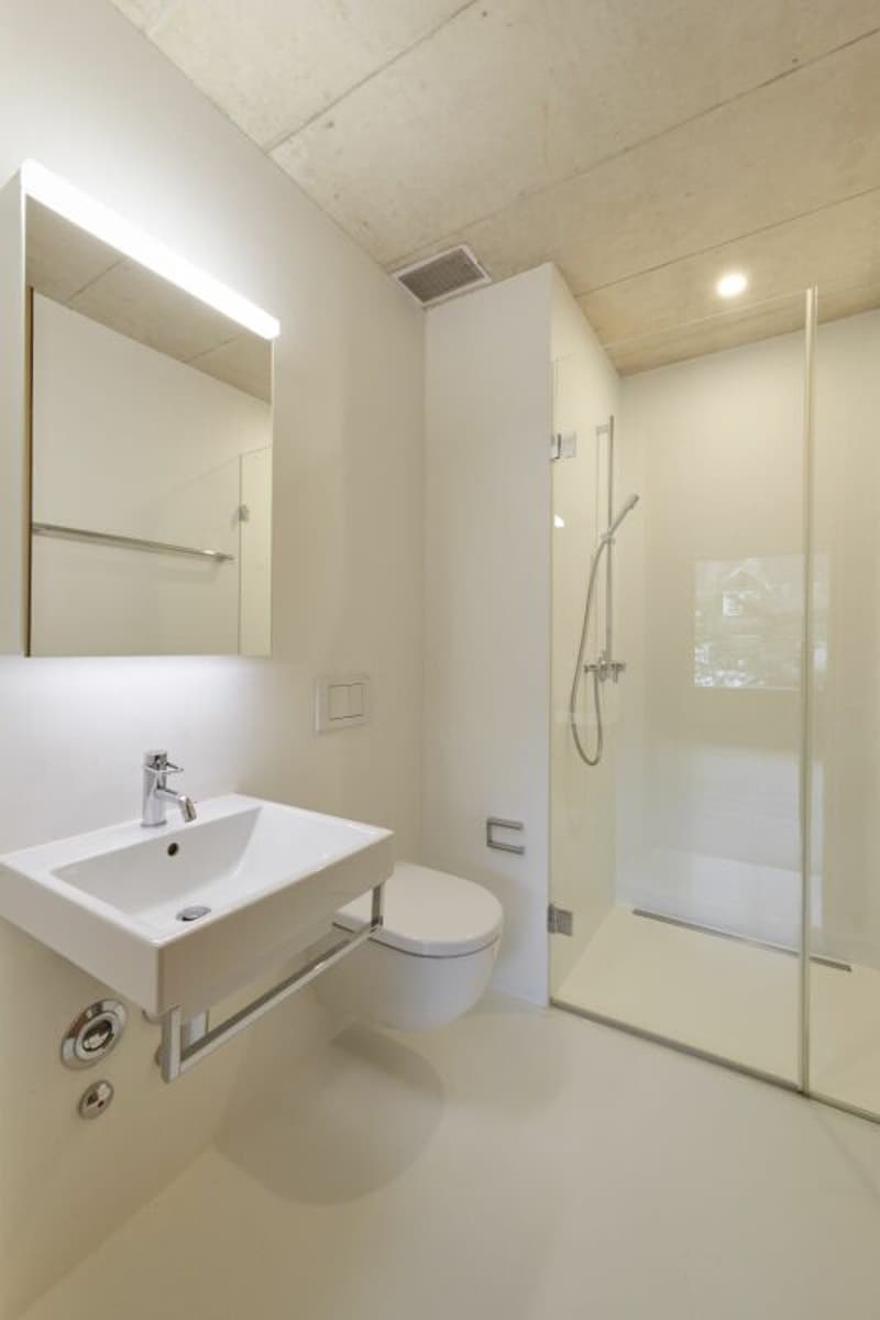 Helle 4.5-Zimmer-Wohnung mit Balkon und Seenähe in Männedorf (12)