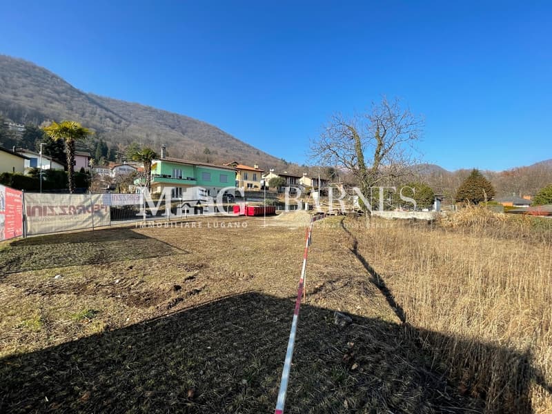 Pura: Terreno edificabile 1.183 mq, 591 mq SUL, posizione soleggiata (5)