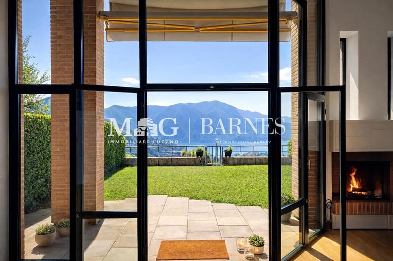 Lugano: Villa vista lago con giardino privato (4)