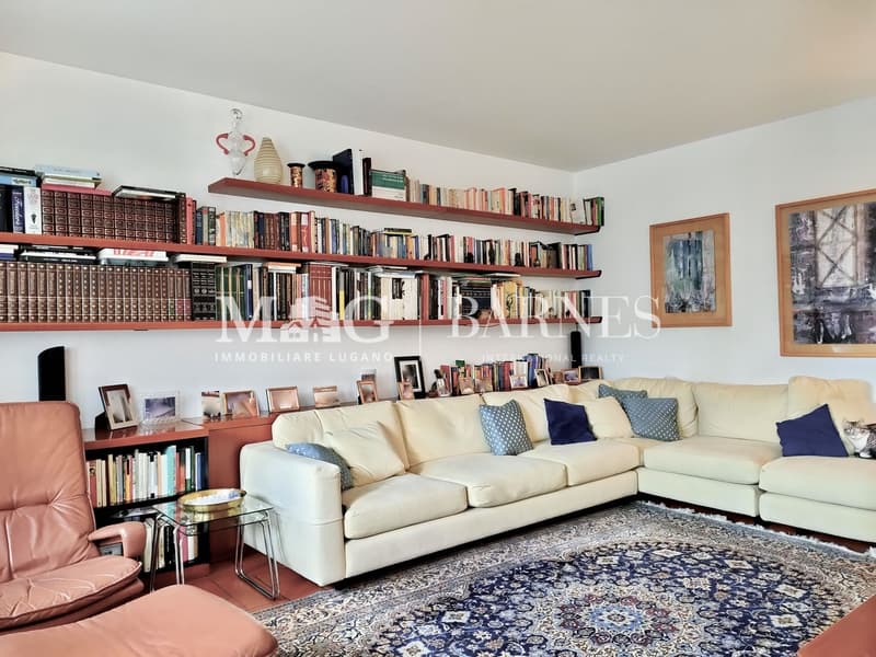Lugano, Cureglia: Casa mediterranea con giardino (9)