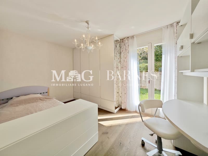 Montagnola, Collina d'Oro: Villa con piscina e vista lago (11)