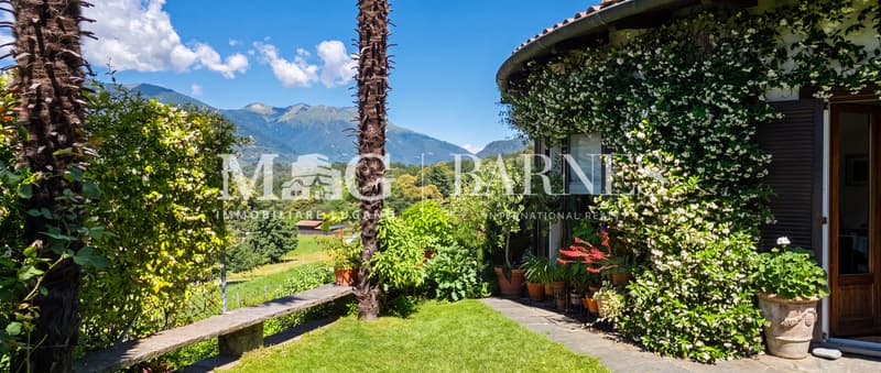 Comano: Appartamento 4.5/5.5 locali con giardino privato e piscina (2)
