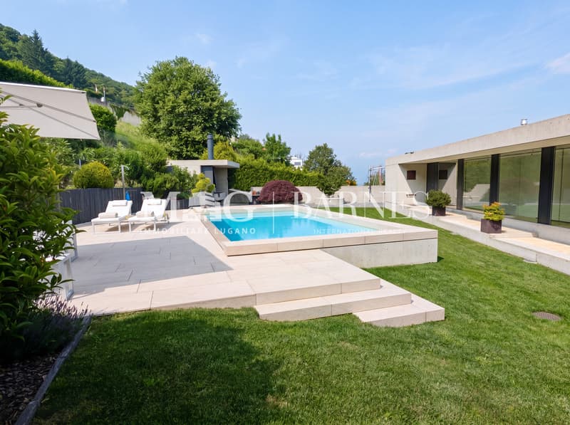 Lugano, Cademario: Villa moderna con giardino e piscina (10)