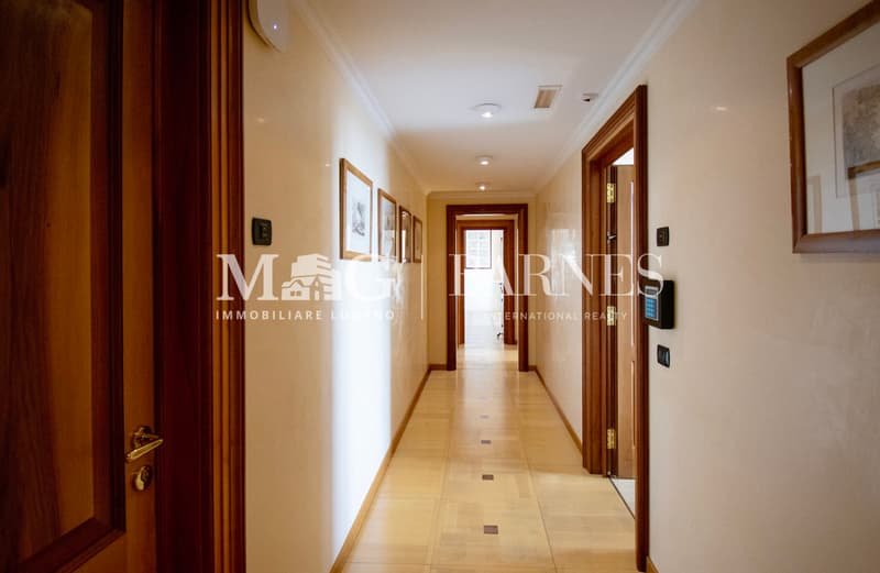 Lugano Centro: Uffici con vista lago in palazzo storico (4)