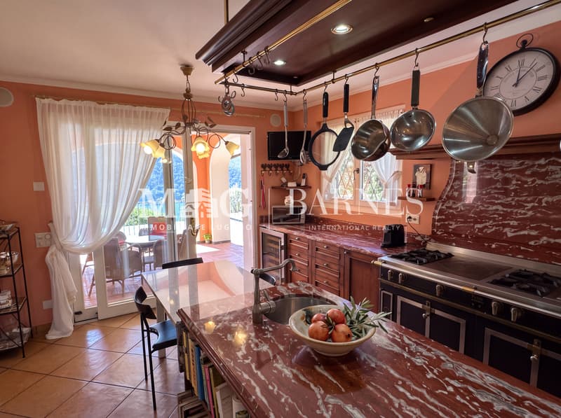 VILLA SIGNORILE con super Vista Lago Lugano (11)