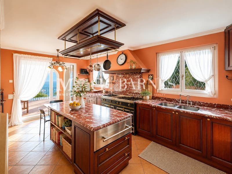 VILLA SIGNORILE con super Vista Lago Lugano (3)