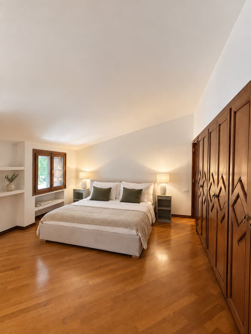 Riva San Vitale: Casa indipendente fronte lago (7)