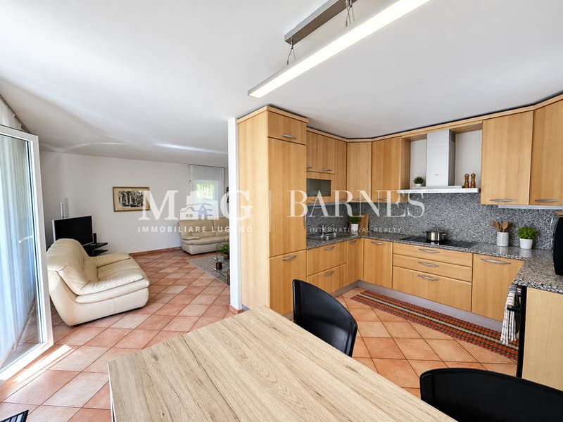 Vezia: Casa unifamiliare con giardino privato (4)