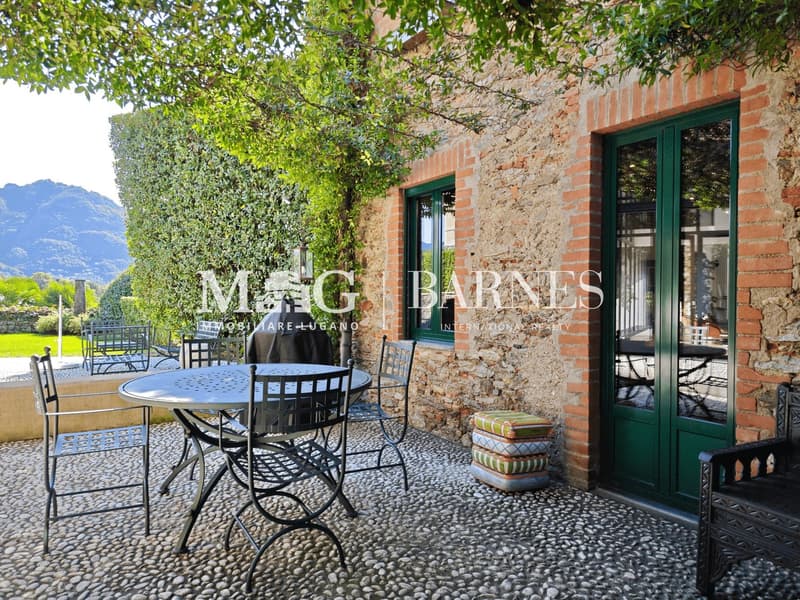 Elegante villa d'autore con giardino vicino al centro di Lugano (5)
