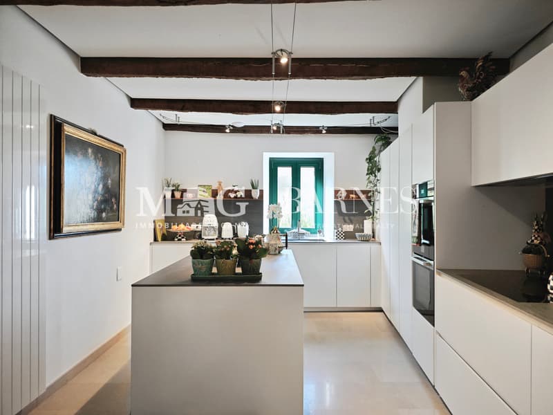 Elegante villa d'autore con giardino vicino al centro di Lugano (9)