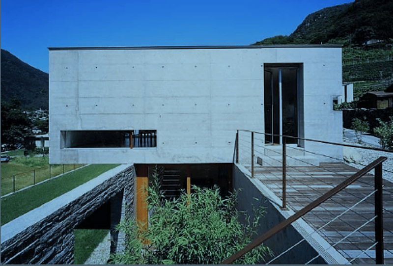 Incantevole villa di 5.5 locali a Bironico – Con terrazza panoramica e giardino (2)