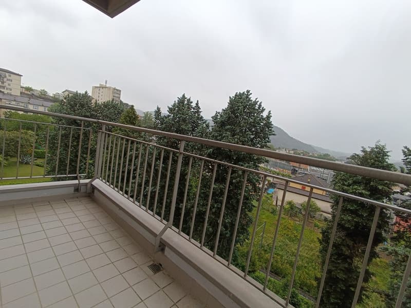 AFFITTASI APPARTAMENTO 2.5 LOCALI CON BALCONE A BALERNA (10)