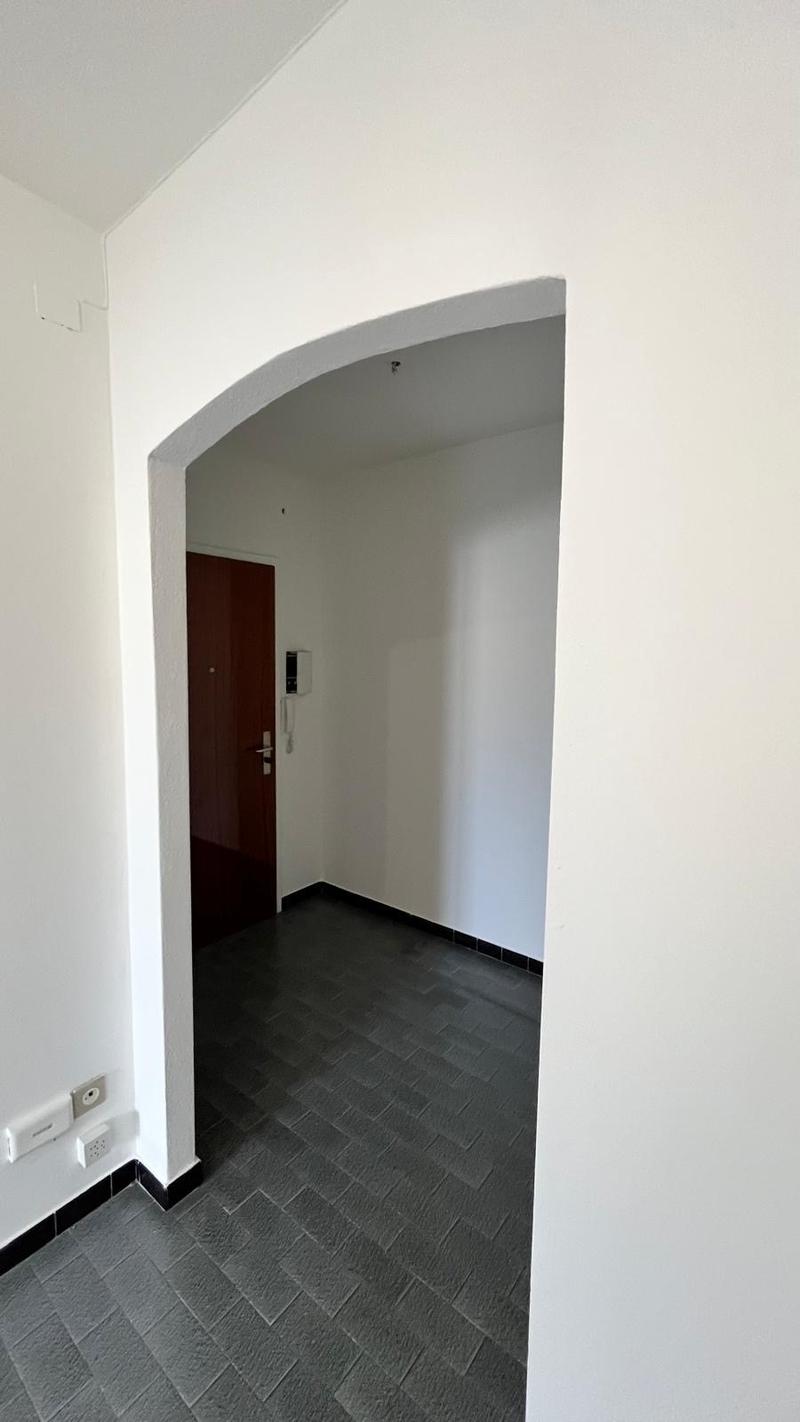 AFFITTASI 3.5 locali con balcone a BALERNA (5)