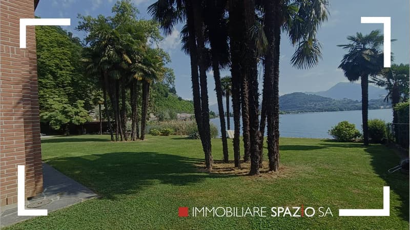 Esclusiva Villa Fronte Lago con darsena privata (2)