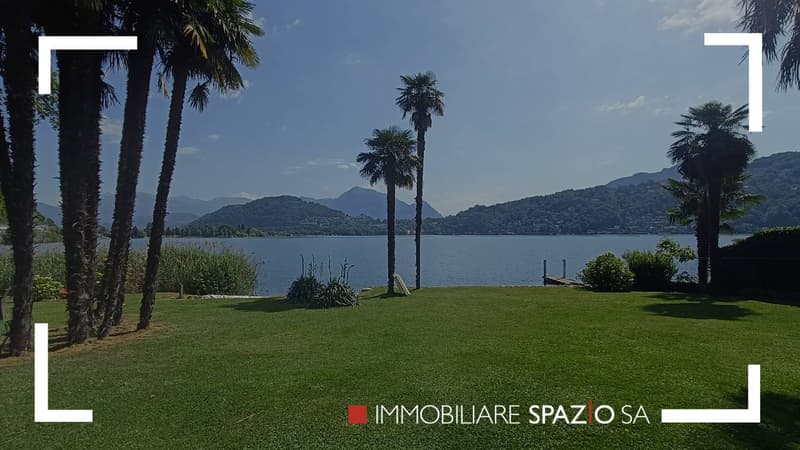 Esclusiva Villa Fronte Lago con darsena privata (8)