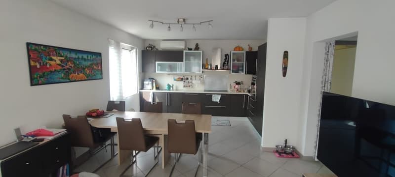 Incantevole casa unifamiliare a Vacallo – 4.5 locali con giardino (9)