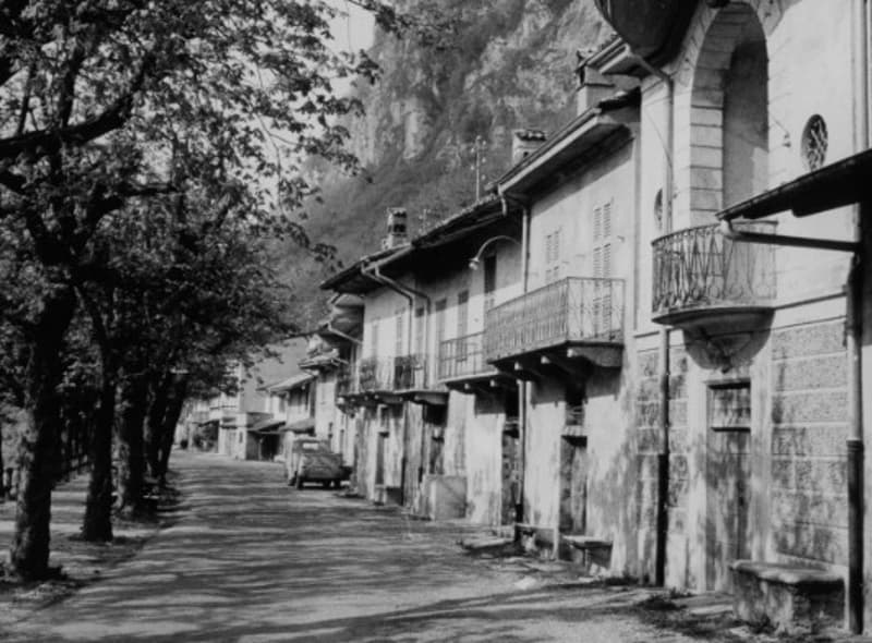 Vendesi proprietà in zona pregiata e ricercata (1)