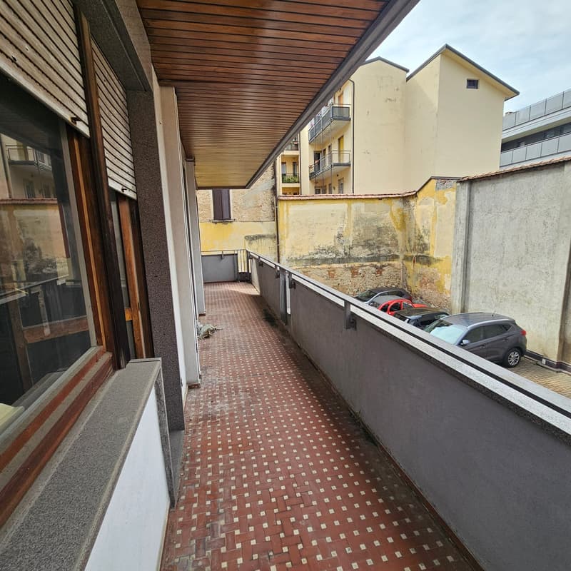 Appartements à vendre à Varese – Via Felice Orrigoni (27)