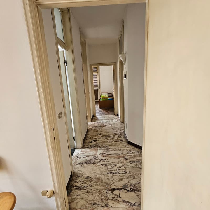 Wohnung 3.5 Zimmer mit Balkon und Parkplatz in Varese (17)