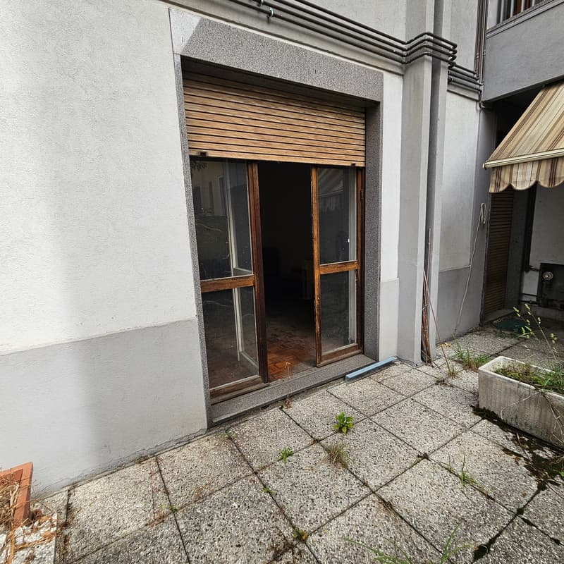 Wohnung 3.5 Zimmer mit Balkon und Parkplatz in Varese (13)