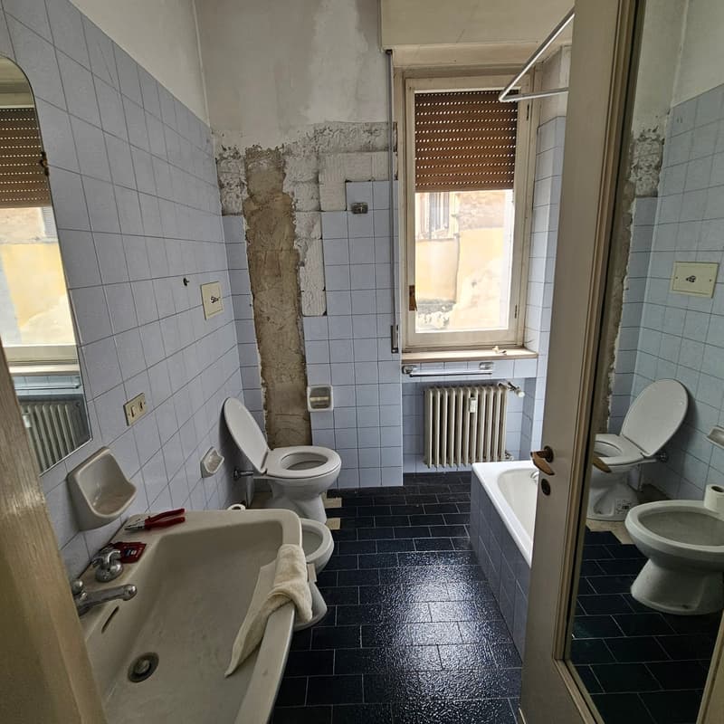 Wohnung 3.5 Zimmer mit Balkon und Parkplatz in Varese (12)