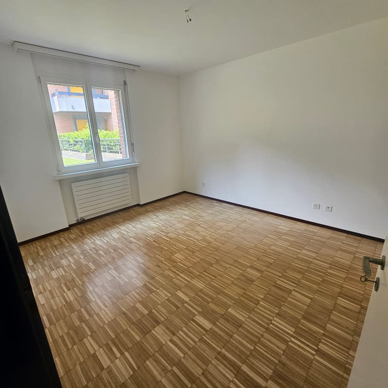 Appartement lumineux de 3.5 pièces à Manno avec jardin – disponible à partir de septembre (9)