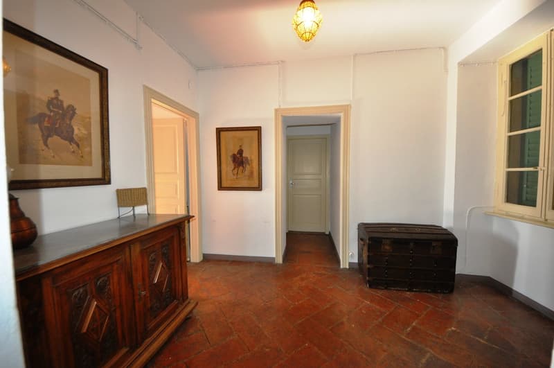 Appartamento padronale in Casa D’Epoca nel nucleo storico a Lugano-Carabbia (11)