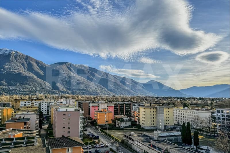 Appartamento con vista lago (4)