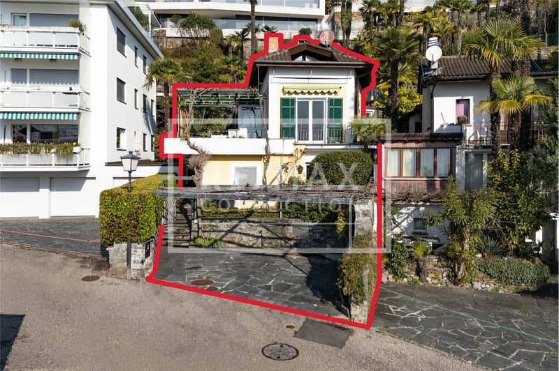 Affascinante casa con vista lago in posizione privilegiata ad Ascona (3)