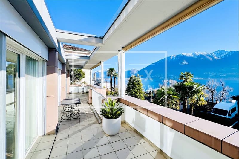 Appartamento di 5.5 locali con vista lago (1)