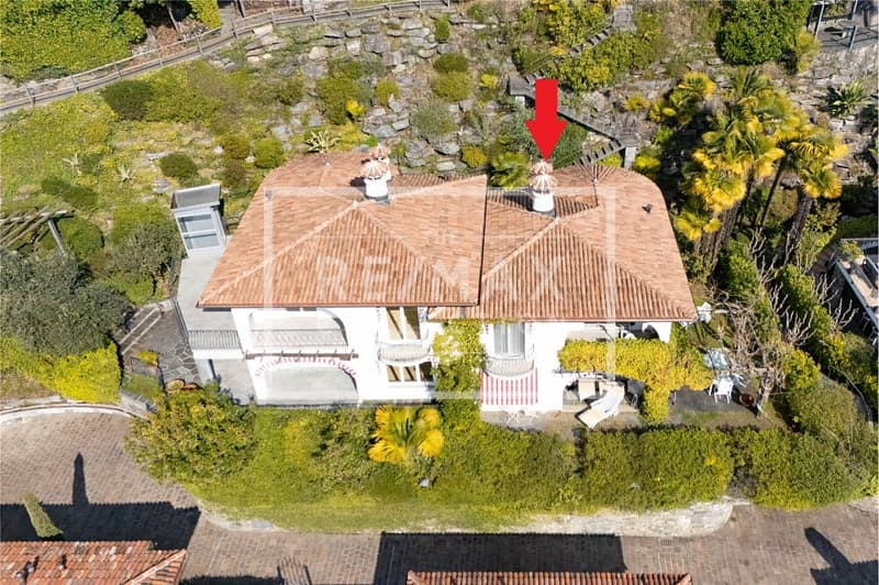 Bella villa con stupenda vista lago ad Ascona (4)