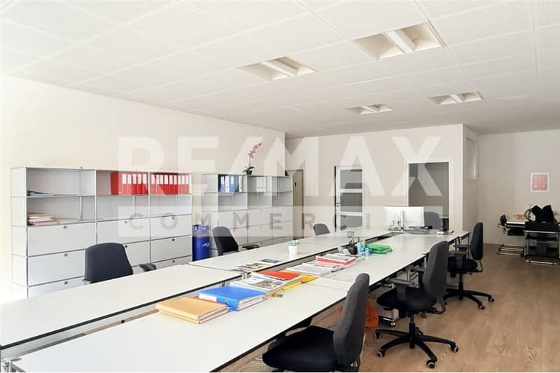 Spazio commerciale/ufficio di ca. 110 m² a Minusio espandibile e versatile (2)