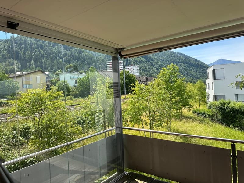 Appartement moderne 4.5 pièces avec grande terrasse et vue panoramique à Oberwil près de Zug (3)