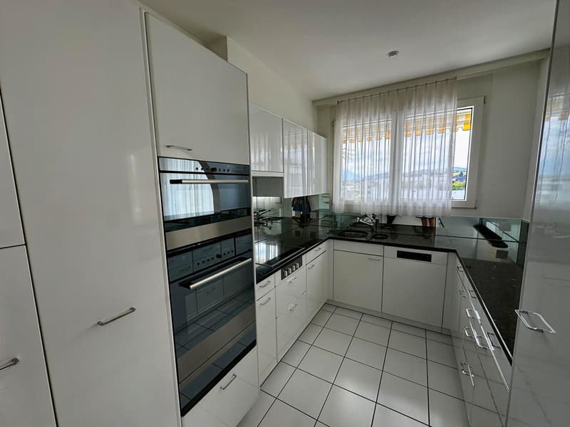 4,5-Zimmer-Attika-/Penthouse-Wohnung mit Panoramaterrasse in Cham (15)