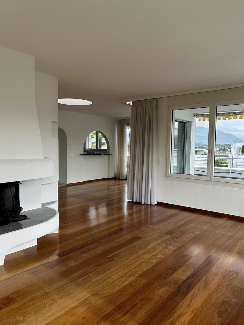 4,5-Zimmer-Attika-/Penthouse-Wohnung mit Panoramaterrasse in Cham (12)