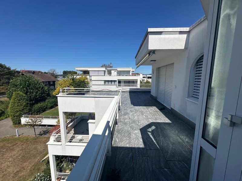 4,5-Zimmer-Attika-/Penthouse-Wohnung mit Panoramaterrasse in Cham (6)