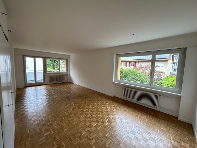 Appartamento di 3 locali luminoso con balcone a Bettlach (10)