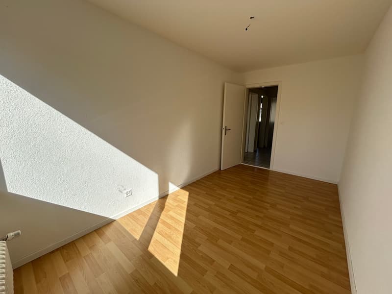 Helle 4-Zimmer-Wohnung mit Balkon in Niedergösgen – frisch renoviert! (23)