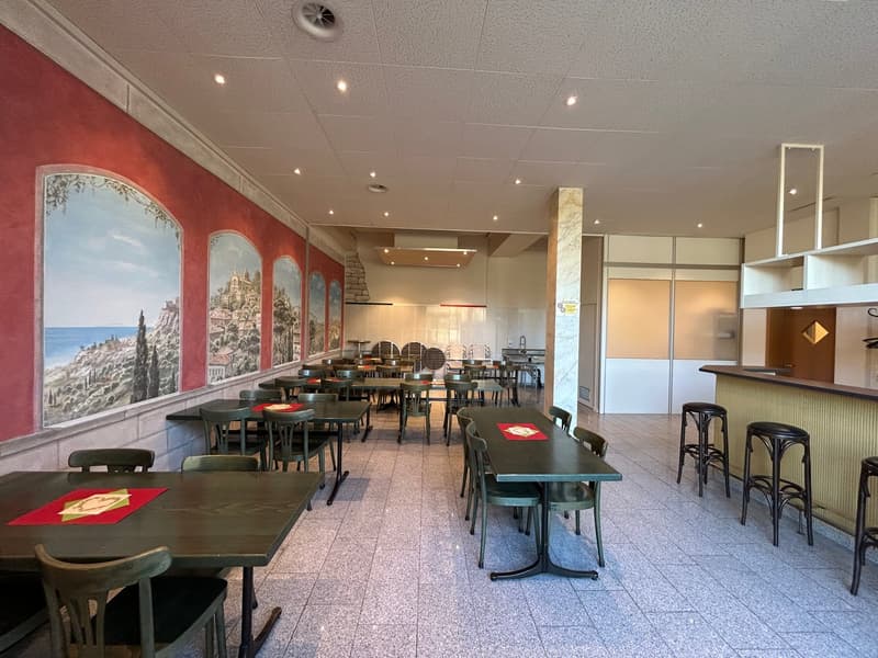 Charmantes Bar- Bistro-Lokal an der Industriestrasse in Dulliken (4)