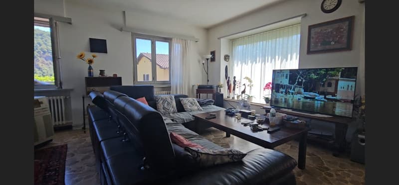 Single-family house with 4 rooms in Bedano – with comfort and all services (4)