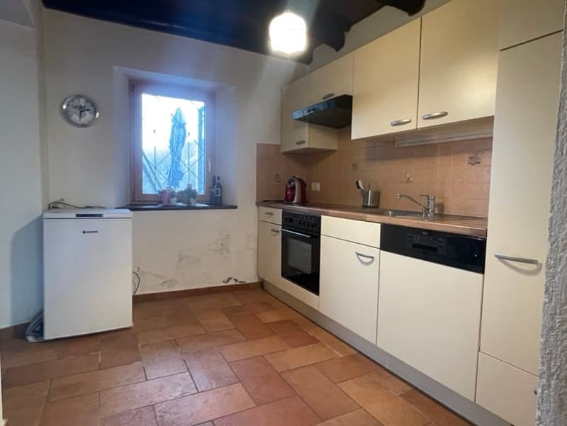 Affascinante casa rustica con vista panoramica a Gola di Lago (10)