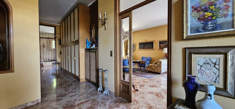 Splendida Villa di 9 Locali a Morbio Inferiore – Eleganza e Comfort in Vendita (6)