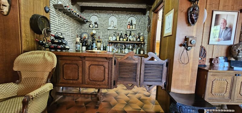 Splendida Villa di 9 Locali a Morbio Inferiore – Eleganza e Comfort in Vendita (8)