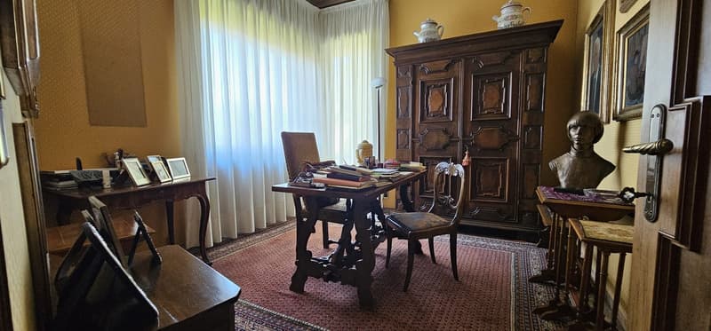 Splendida Villa di 9 Locali a Morbio Inferiore – Eleganza e Comfort in Vendita (13)
