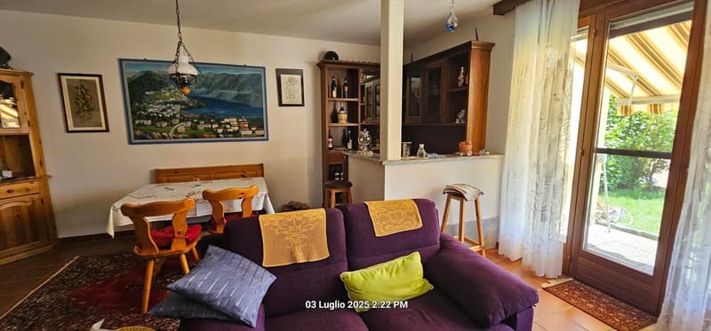 Accogliente appartamento di 3.5 locali a Cademario con piscina e vista panoramica (6)