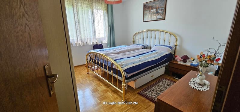 Accogliente appartamento di 3.5 locali a Cademario con piscina e vista panoramica (9)